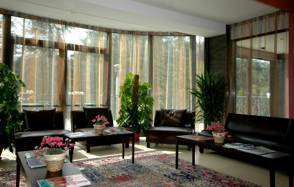 Hotel Langhe & Monferrato Costigliole d'Asti Interior photo